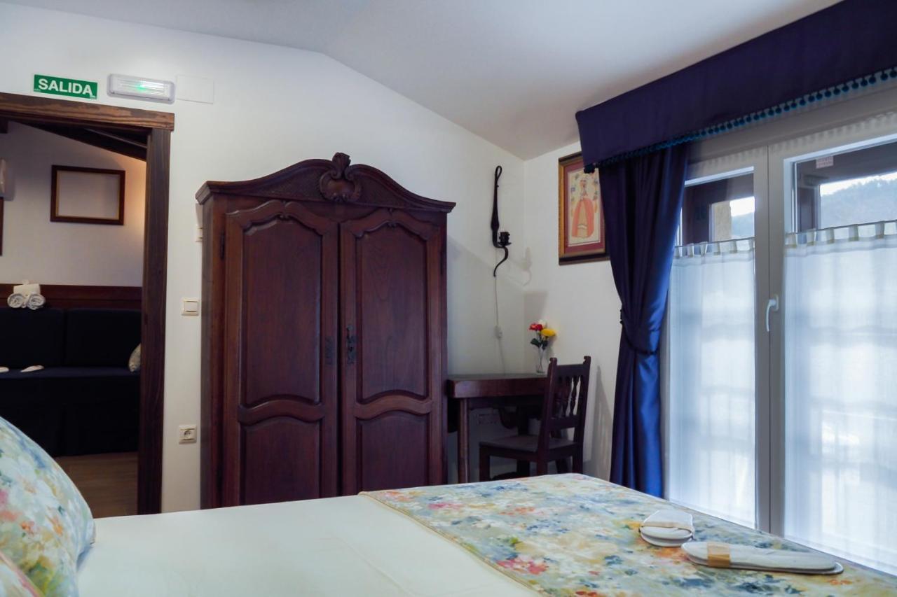Posada Y Apartamentos Trebuesto De Guriezo Luaran gambar