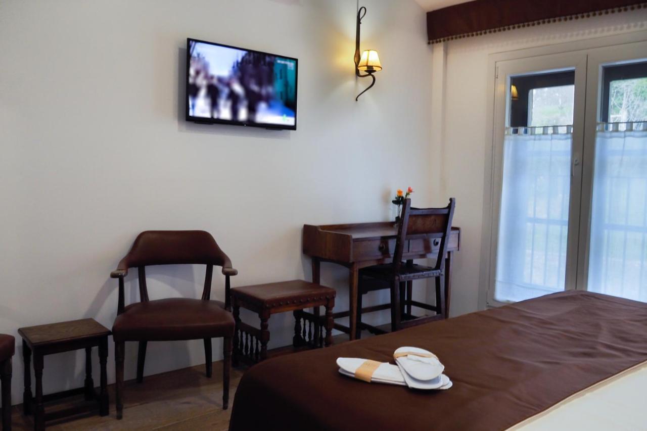 Posada Y Apartamentos Trebuesto De Guriezo Luaran gambar