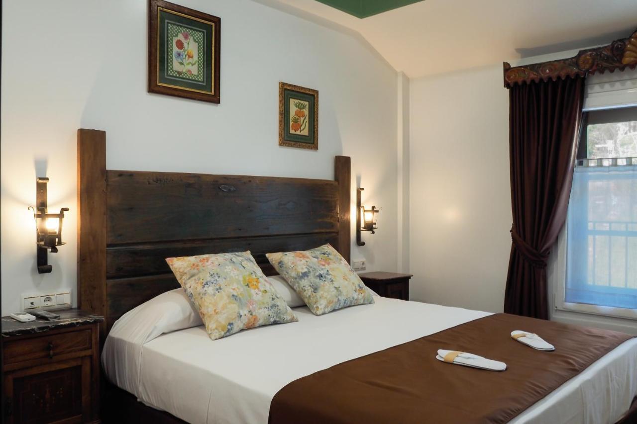 Posada Y Apartamentos Trebuesto De Guriezo Luaran gambar
