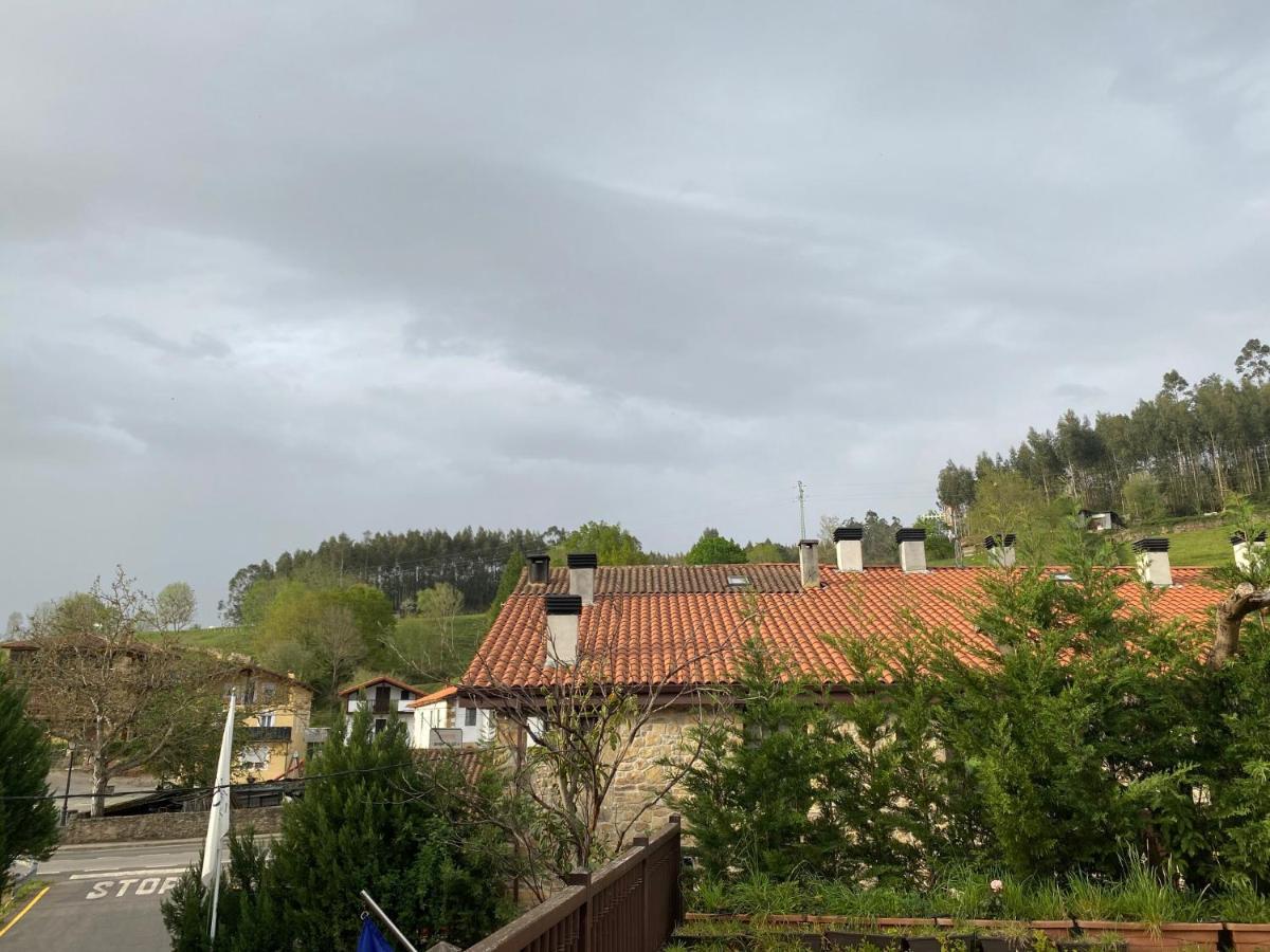 Posada Y Apartamentos Trebuesto De Guriezo Luaran gambar